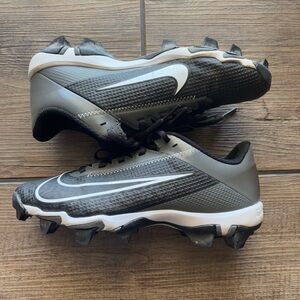 Nike Black and White Sneakers